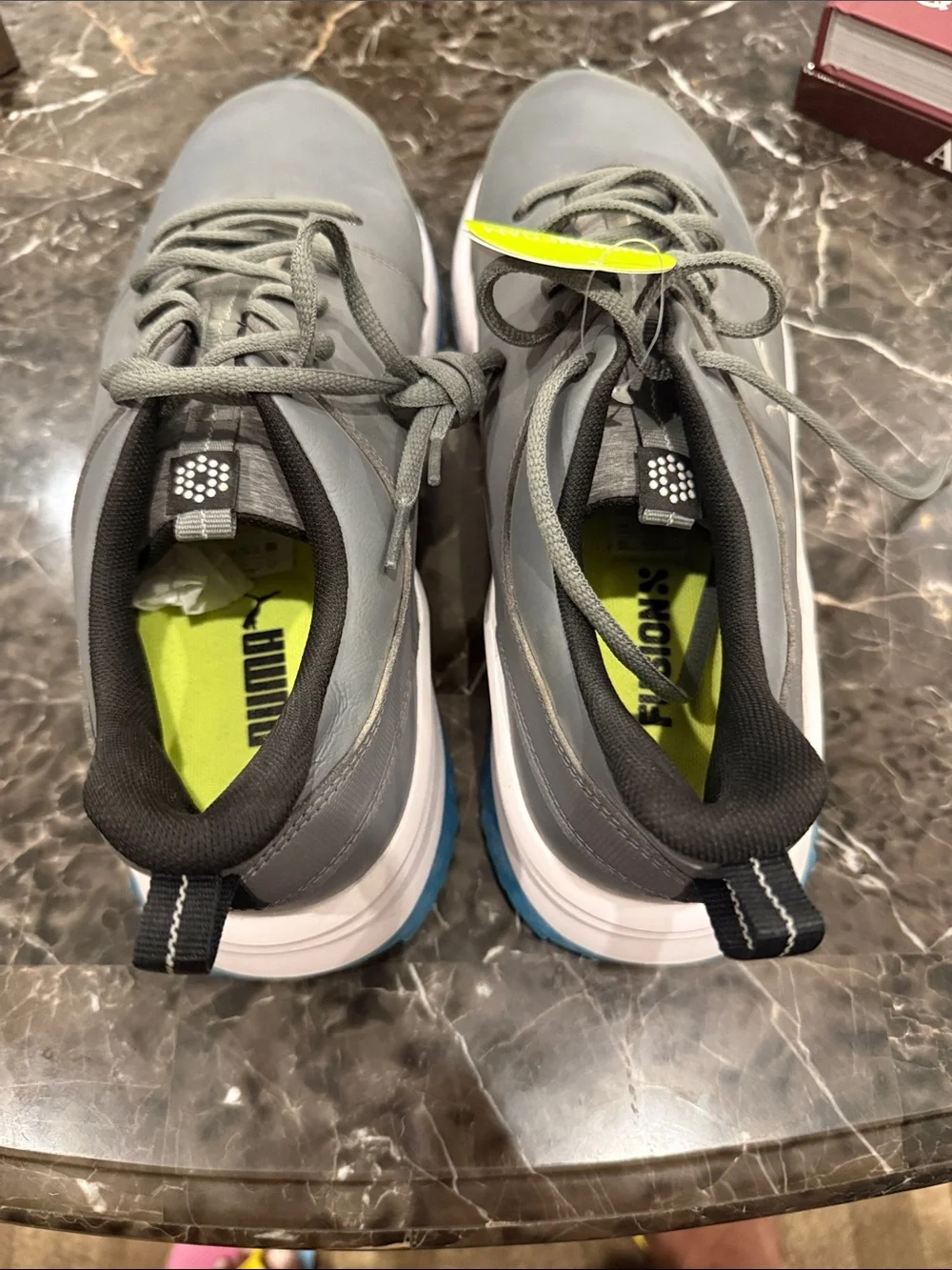 Puma Men's Gray and Black Low-Top Sneakers